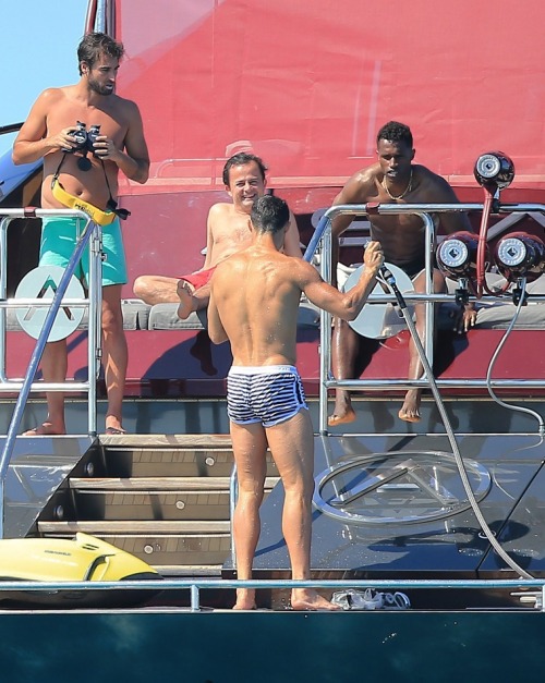 amazingmalenudity:Cristiano Ronaldo