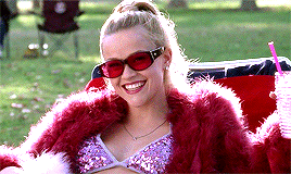 ledger-heath:Reese Witherspoon as Elle Woods in Legally Blonde (2001)