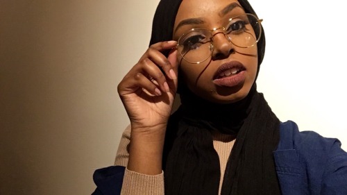 blackwomenonly:dwelldreamer:To my beautiful Black Hijabis: Don’t let the world place you in a 