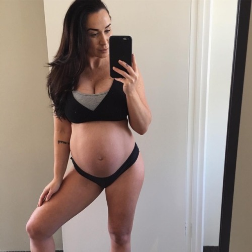 Very Sexy And Round!