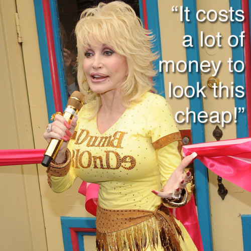 tellmeoflegends: optimysticals: vageena33: My Queen. I do love Dolly. Here in Tennessee, Dolly has a