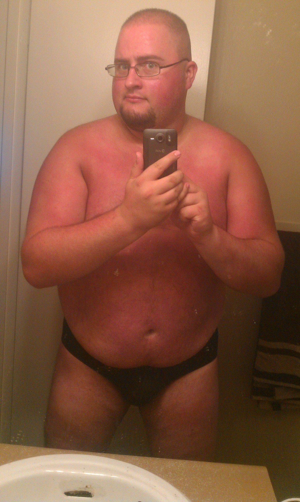thesodomylobby:  Trying out a dark brown color on my facial hair. Also got a high&amp;tight