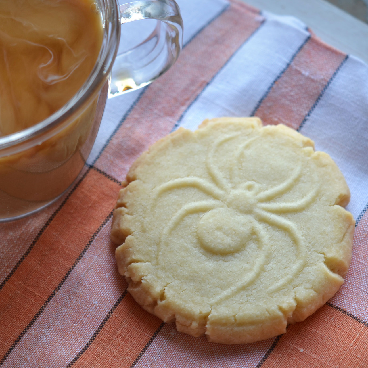 Halloween Stamped Cookies - Nordic Ware