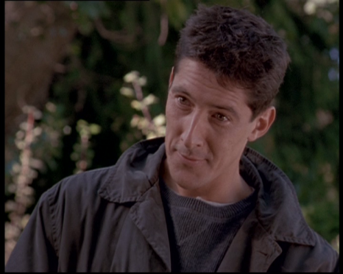 methos-daily:Methos screencaps * The Messenger (2/2) Some might think that that experience is wort