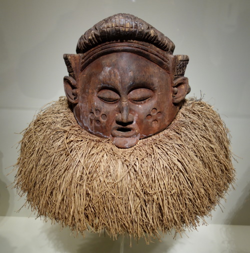 Helmet mask of the Holo or Suku peoples, Democratic Republic of the Congo.  Artist unknown; early to