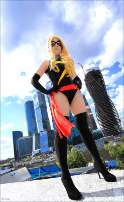 zentaitub:  Protector, endless legs xD, miss pafoss, Miss Marvel by MadnessEyes Photographer: keytaylor.deviantart.com 