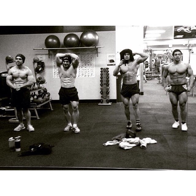 pokiswallower:  Polynesian Men 😍😍