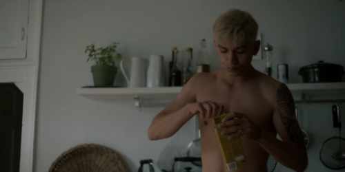 shesnake:Archie Renaux in Gold Digger (2019)