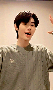Park Sunghoon: Part-time Idol, Full-time Tik Tok Influencer