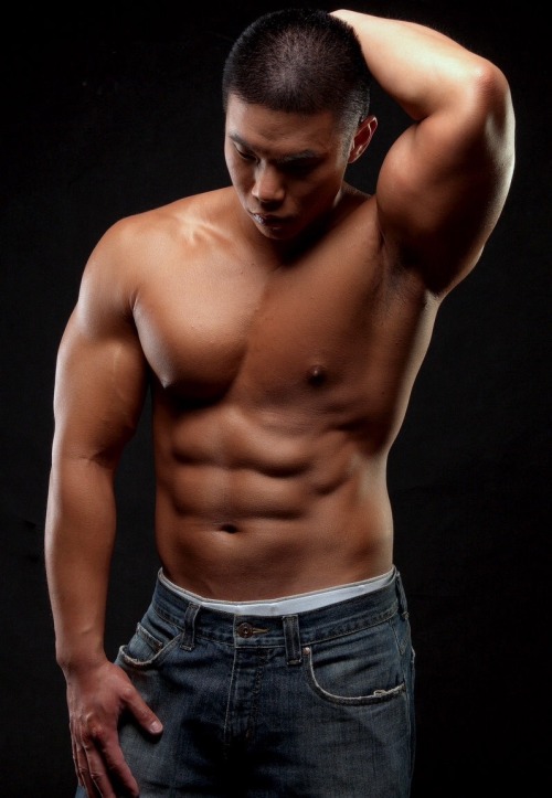 hotsexymenxxx:  Ryan Ngan