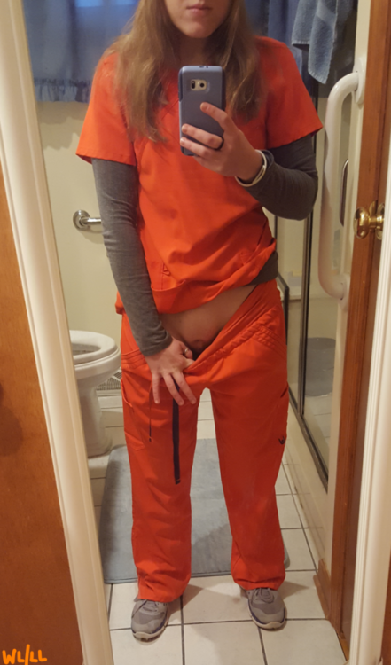 worthlesslittle:  Because I have to work instead of going to the game & for anyone who’s into the scrubs thing.