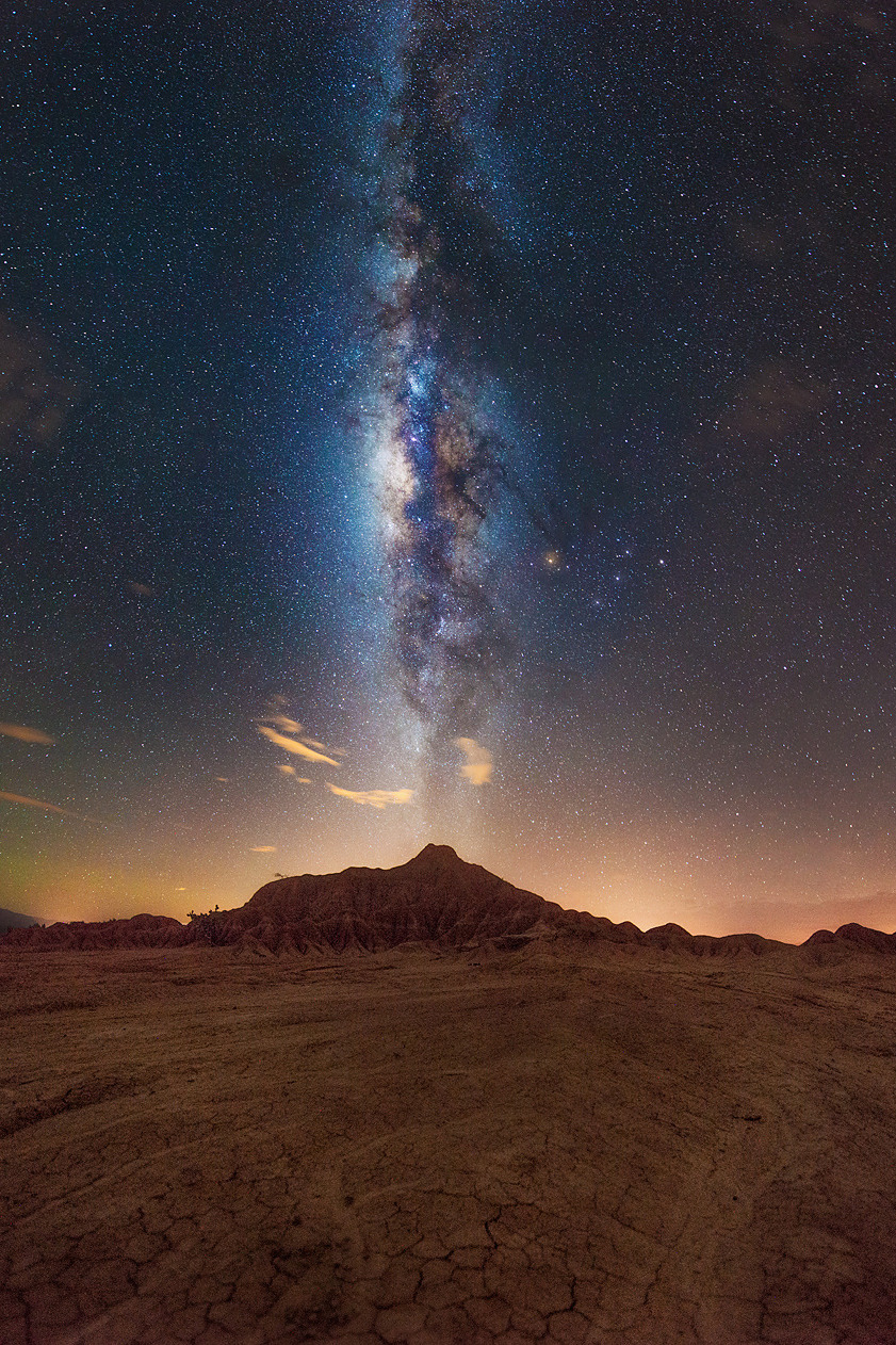 banshy:  Volcan Estelar | Hugo Rua  
