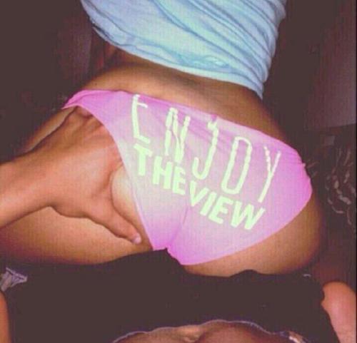 ienjoyvagina:  Enjoy The View #SexySunday #SluttySunday #SultrySunday #TwitterAfterDark #TeamHorny #TeamFreak #Sexy #XXX I Enjoy Vagina | Random SEXY Babe | Nasty Sexxx Videos | Meet horny singles in  ! The Science Behind Why Men Love Curvy Women.