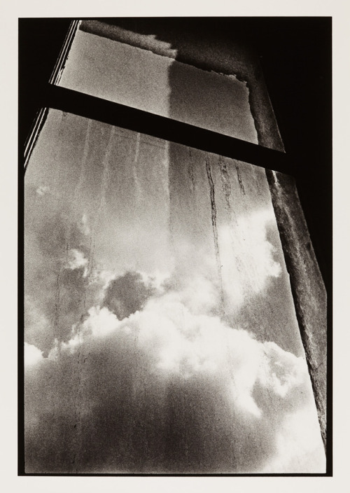 Keiichi Tahara, Fenêtre, 1973-1981Gelatin silver print