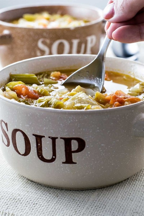 homemadehooplah: Weight Loss Wonder Soup! A filling and healthy wonder soup to assist with any diet.