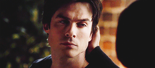 mylovewithdamon:  The way he looks at her. Season 5. Part 2. 