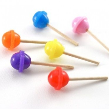 Mini Pussy Pops! get some candy dipped in my pussy before being mailed to you to