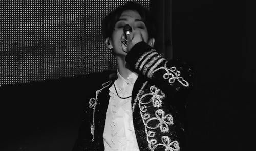 dazzlingkai: jungkook ♡ magic shop「love yourself world tour in new york」