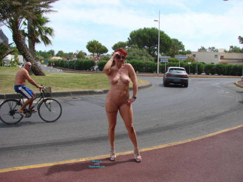 jimmybob68 - public flashing / nude in public