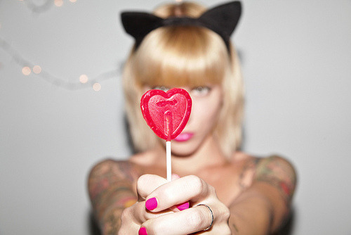 spicyrunnergirl:  Wanna lick? *winks*