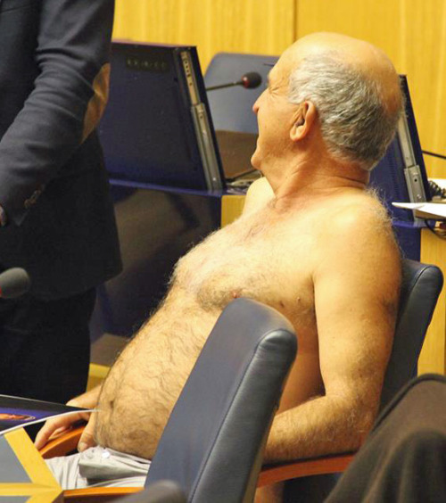 maturemenoftvandfilms: ohpleasedomedaddy: Hot as fuck! José Manuel CoelhoPortuguese Politician