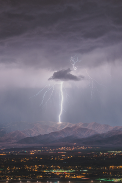 earthlycreations:South Mountain Bolt by Jeff McGarth