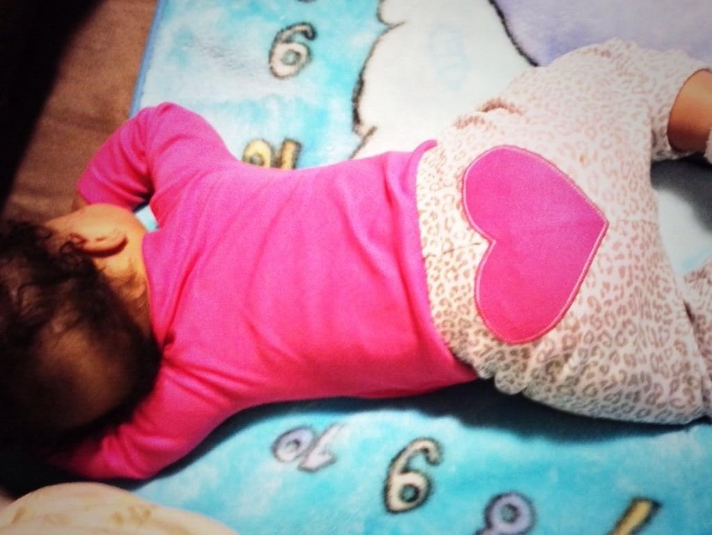 royaltymerissa:  She’s such a good baby 💞  awwww