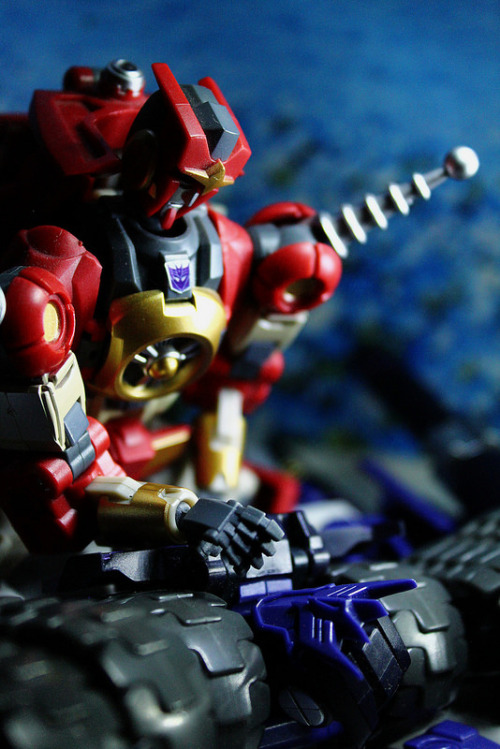 A Force Sensitive Phase Sixer
