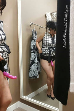 bitch-daddy:  justkatetheenchanted:  Click here to see more of Kate!Just pictures here…see Kate’s likes and reblogs at Girl Cock Revolution headquarters www.katetheenchanted.tumblr.com.  Would you be embarrassed if strangers see her bulge while you’re