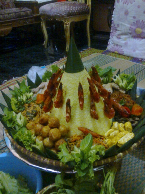  tumpeng  on Tumblr