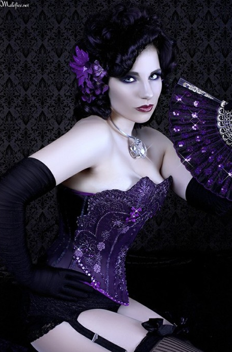 Porn Pics ilovegothgirls:  Stunner In Violet 