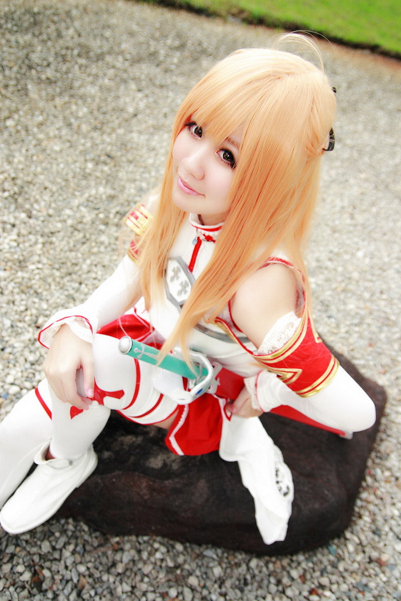 hotcosplaygirl:  Cosplay girl http://bit.ly/1EbrFPS 