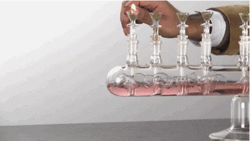 smokyserenity:  shmackendat-asscid:  Happy Hanukkah ::)  😱
