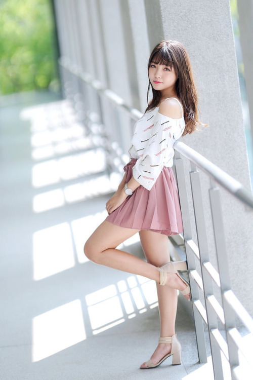 Charming feminine style