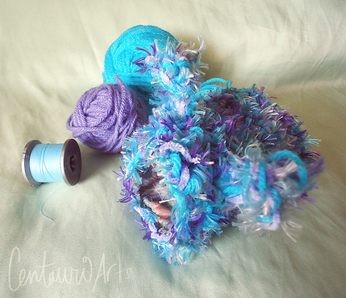 A wonderful snock to add to your snake’s wardrobe: a handmade blue bunny snock!Perfect for Eas