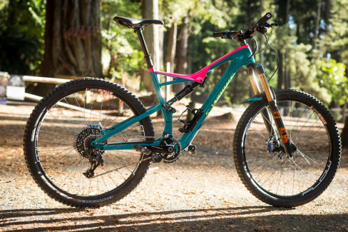 (via Keegan Wright Signs with Specialized - Pinkbike)
