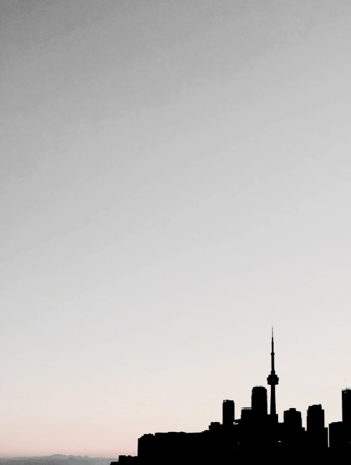 versaillies:Toronto Skyline - Toronto, Ontario, Canada