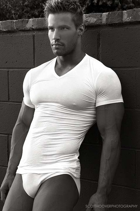 dannyboi2uderwearhunks:  Check this out..Links to All My Blogs  