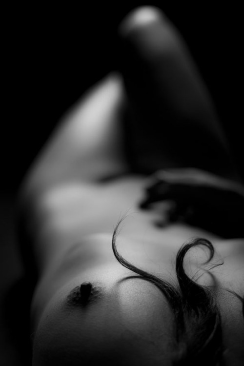 Erotic Black n White