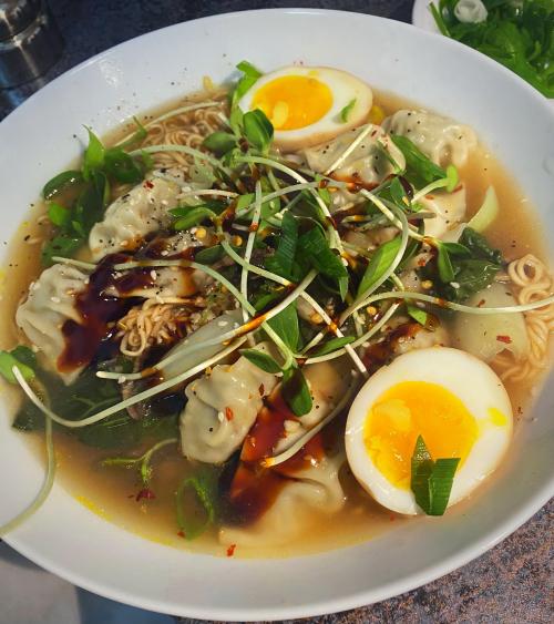 mmfood:Homemade ramen and dumplings soup