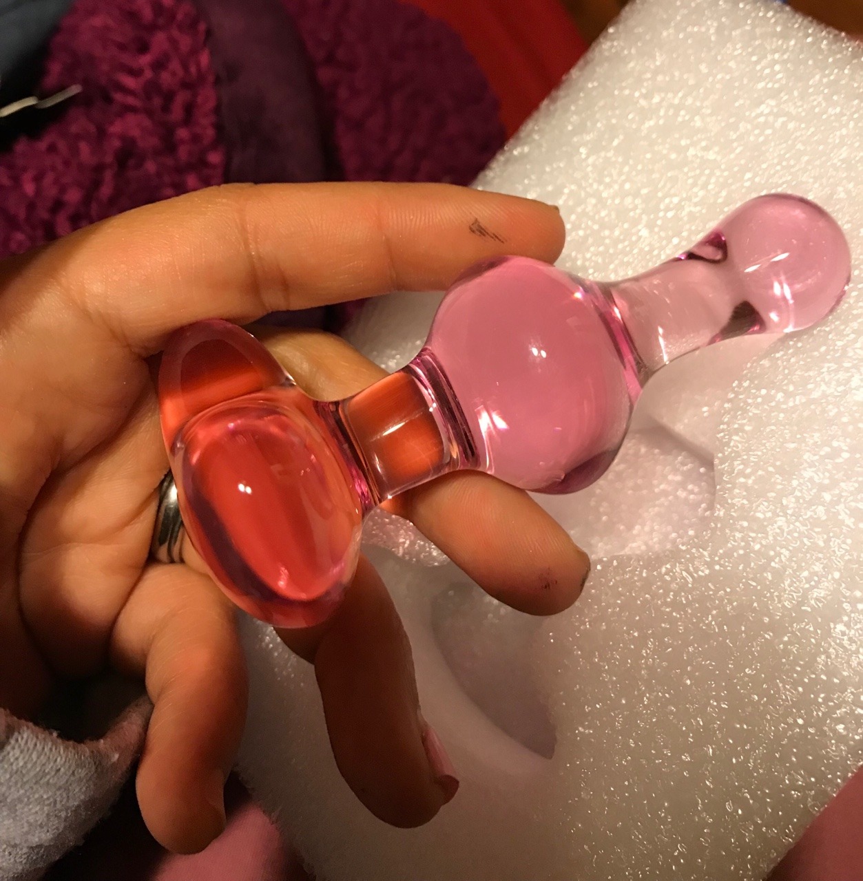 ashprincessmidna:  I got a new anal toy today! I can’t wait to shoot another set