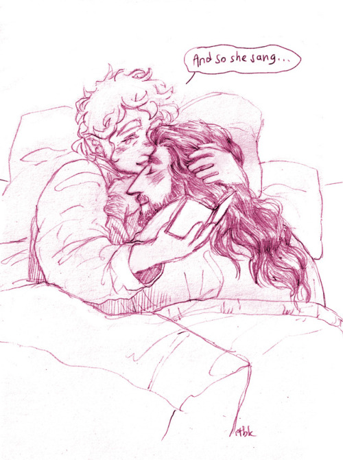 rutobuka2: some of the sketches my friends prompted me!  1) Sleeplessness with Thorin and Bilbo aske