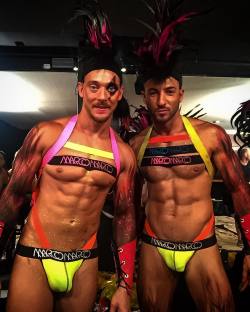 nickologist:  Mike Sinclair and Nic Martina in Marco Marco