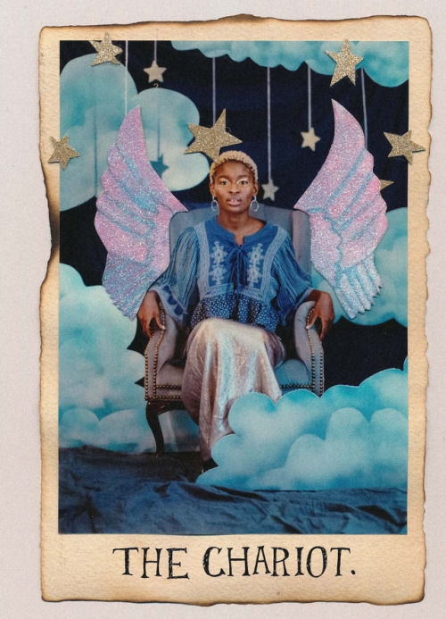 disconymph:  THIS ARTSY TAROT SET PREDICTS NOTHING BUT GOOD VIBES IN YOUR FUTURE