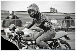 motorcycles-and-more:   Biker girl on Triumph