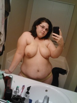 nudebbwpics:  Nude bbw pics 