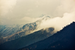 oix:   The Rain Is Coming by Zolashine on Flickr. 