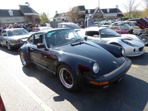 fromcruise-instoconcours:  Porsche 911 Turbo