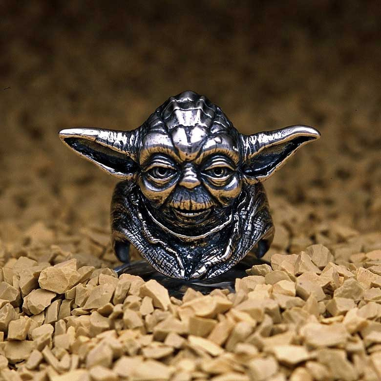 screencrush:  &lsquo;Star Wars&rsquo; Rings — Which One&rsquo;s Your