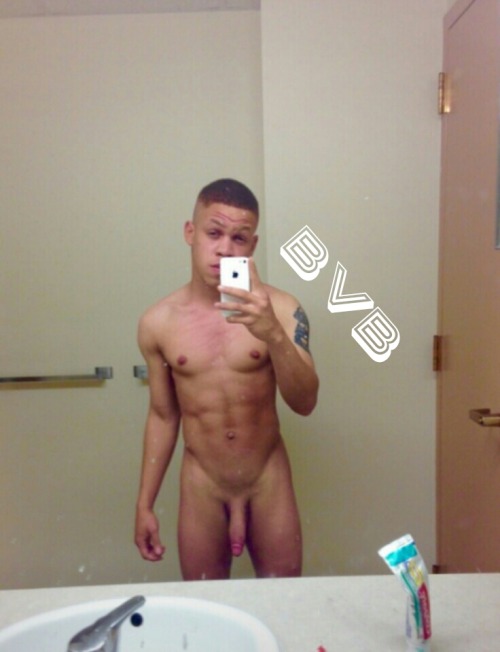 traps-n-trade:   Traps-N-Trade: Follow, Reblog and Share! The BEST blog on Tumblr for dat Thug dick. All street, tatted, masculine, prettyboy, ass splittin BIG DICK shit with no junk advertising or bullshit. Get butt ass naked and send ya picture to: